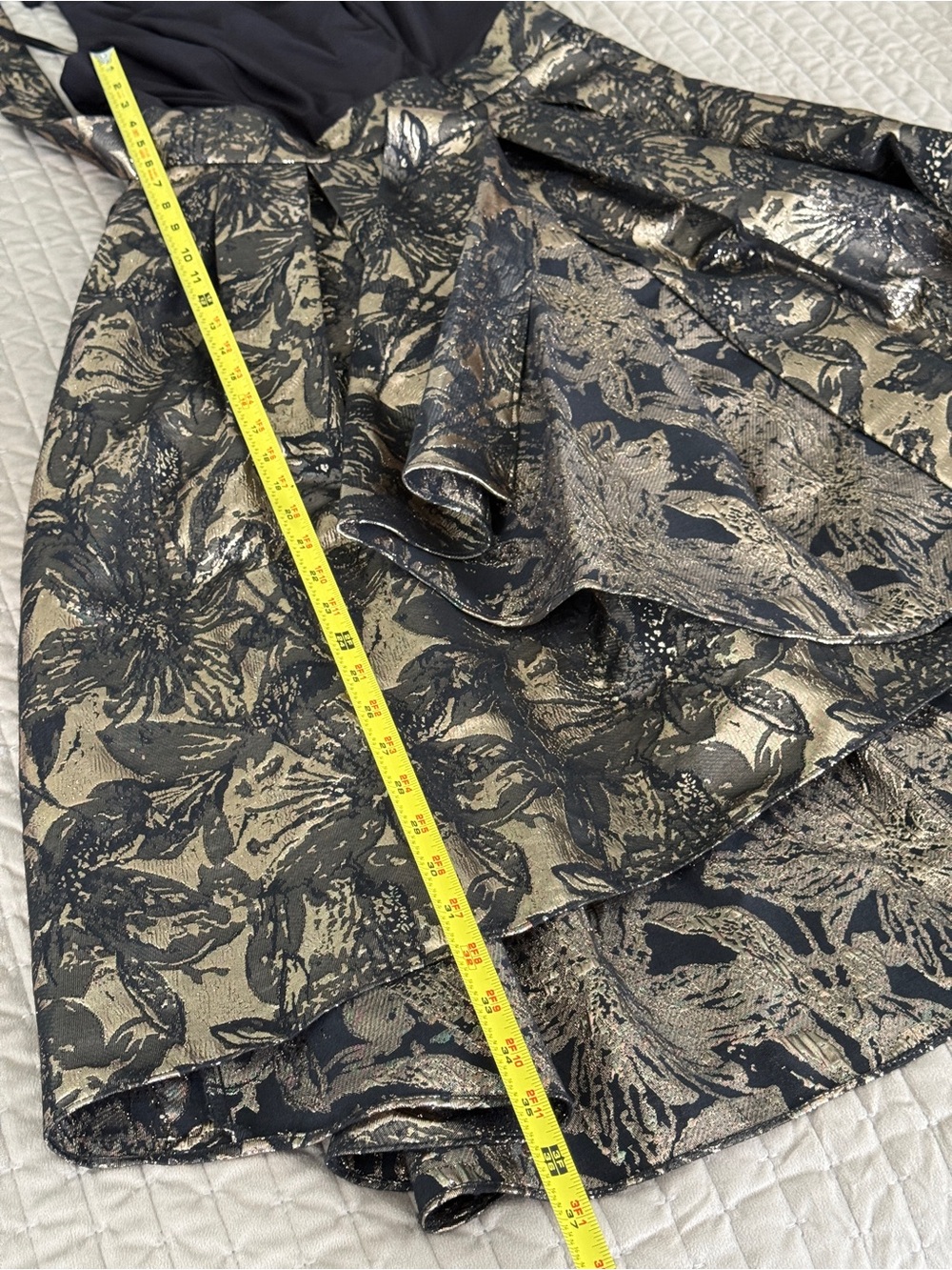 S.L. Fashions Black & Gold Halter Neck High-Low Jacquard Dress Size 6 - Picture 8 of 11